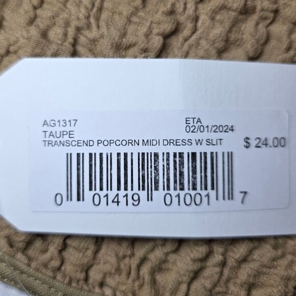 NWT Sadie & Sage Popcorn Midi Dress w/ Slit Taupe S - Picture 9 of 9